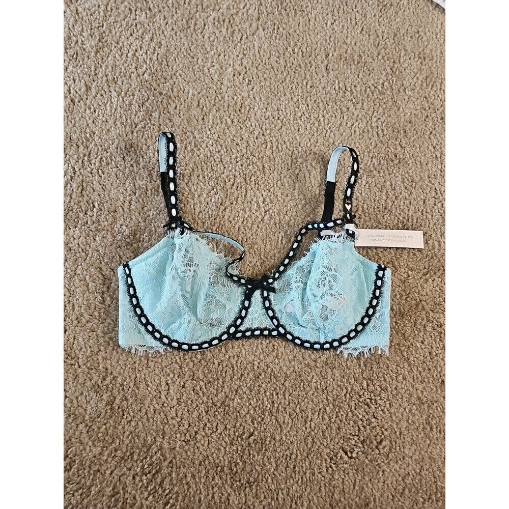 Victoria's Secret Dream Angels 34D Wicked Unlined Balconette Bra Opal Blue